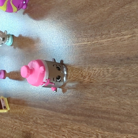 Shopkins Set - Picture 3 of 7